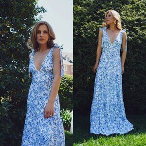 Smith & Quinn Clementine floral shoulder tie maxi dress